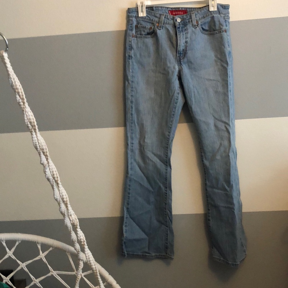 Bootcut Levi jeans